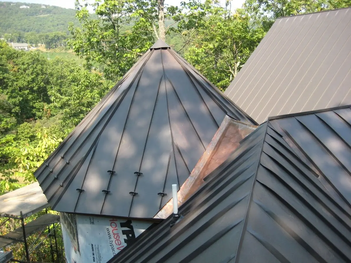 Professional Roof Tarp Installation by Craftsman Roofing in River Woods
